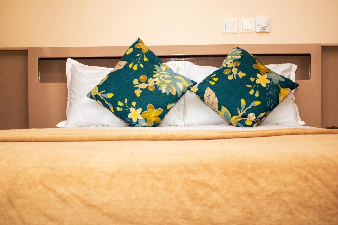 Exotic Palace Hotel Tema Kültér fotó