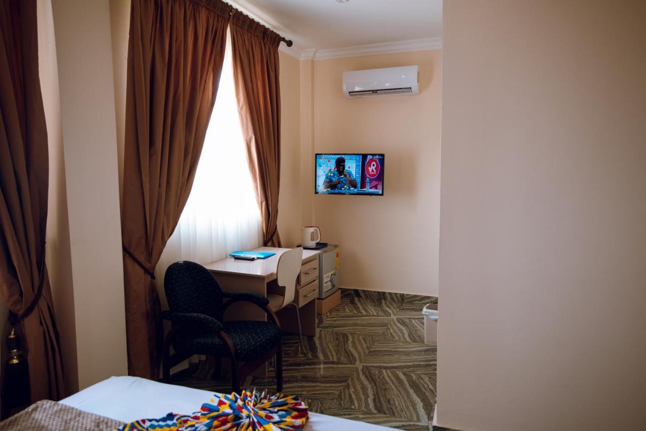 Exotic Palace Hotel Tema Kültér fotó