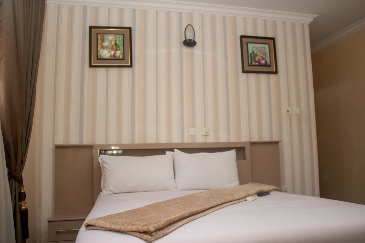 Exotic Palace Hotel Tema Kültér fotó