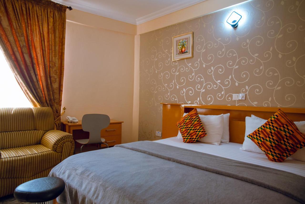 Exotic Palace Hotel Tema Kültér fotó